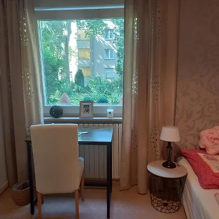 Privates Zimmer Séjour chez l'habitant *